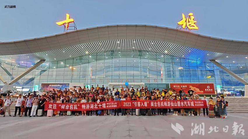 易玩通娱乐平台下载